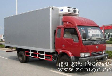 東風小霸王冷藏車