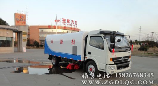 東風(fēng)多利卡洗掃車 東風(fēng)多利卡洗掃車