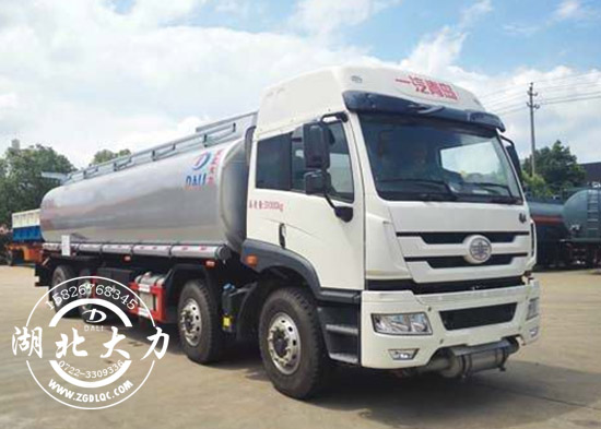 解放前四后六供液車 解放前四后六供液車